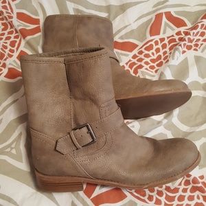 Womens ankle boots